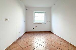 Modernes Wohnen in attraktiver Lage: 3-Zimmerwohnung mit Terrasse und 2 Stellplätzen in BI-Quelle – 33649 Bielefeld – Vorschaubild 3