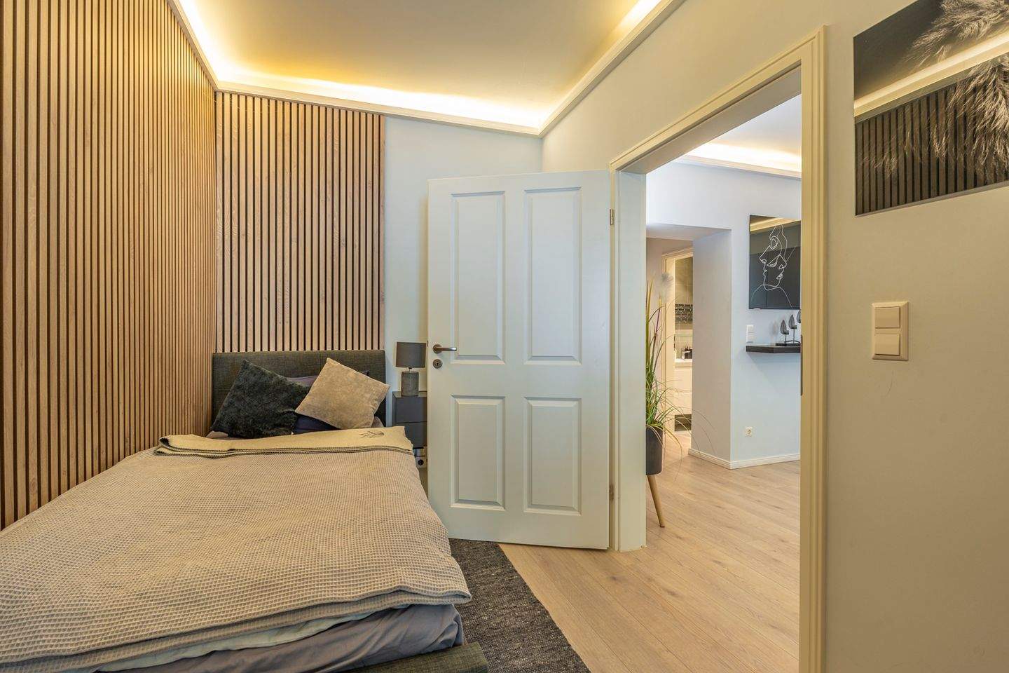 Luxuriös, vollmöbliert, zentral - schickes Apartment in Berlin-Mitte – Berlin – Vorschaubild 7