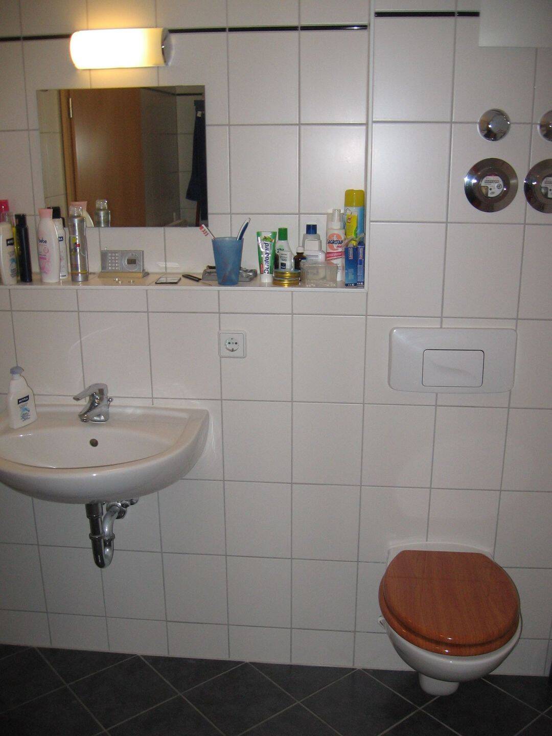 Charmante Dachgeschoss-Traumwohnung mit Balkon auf dem Brühl!!! – Chemnitz – Vorschaubild 8