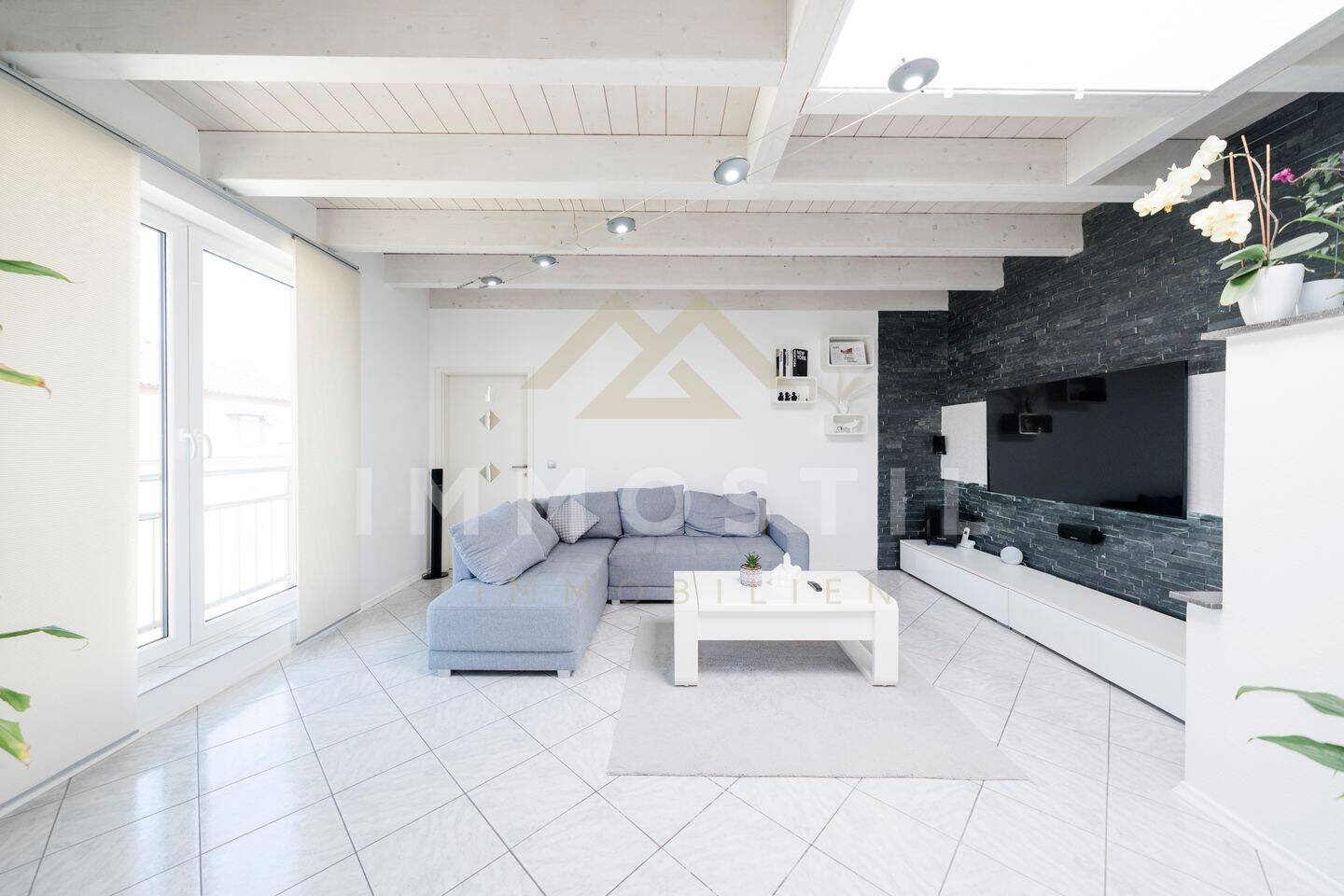 4-ZIMMER-WOHNTRAUM MIT BALKON & LOFT-FEELING – Pforzheim – Vorschaubild 4