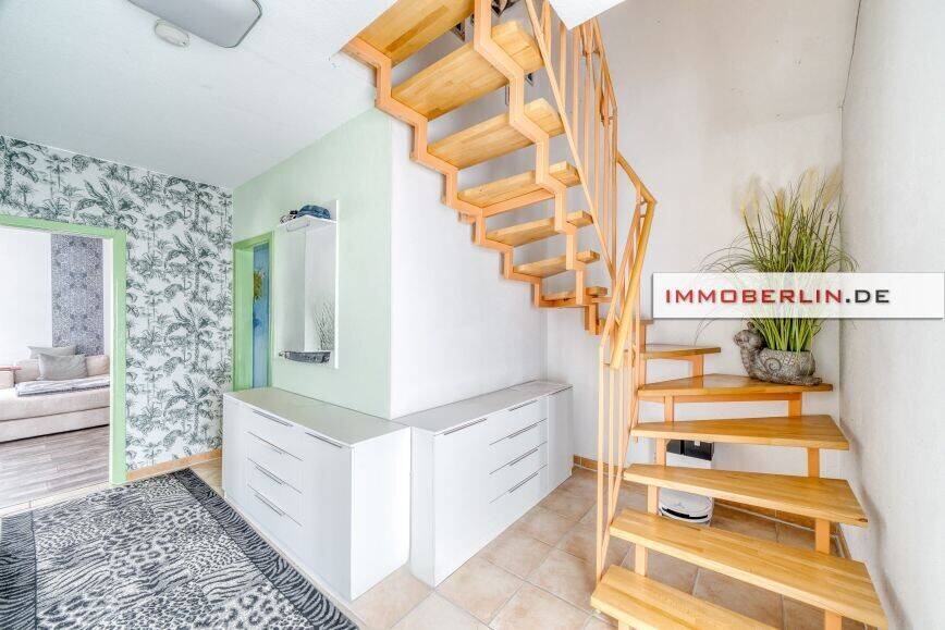 IMMOBERLIN.DE - Adrettes Haus mit Südterrassen in familienfreundlicher Lage im Berliner Speckgürtel – Berlin – Vorschaubild 5