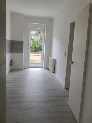 Dresden-Niedersedlitz: WOW!! Exklusive 3-Raum-Wohnung im Grünen! – 1259 Dresden – Vorschaubild 3