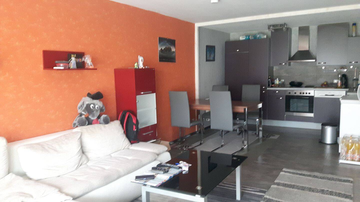 Ruhige Souterrain Wohnung mit Terrasse am Kölnischen Wald. – Bottrop – Vorschaubild 9