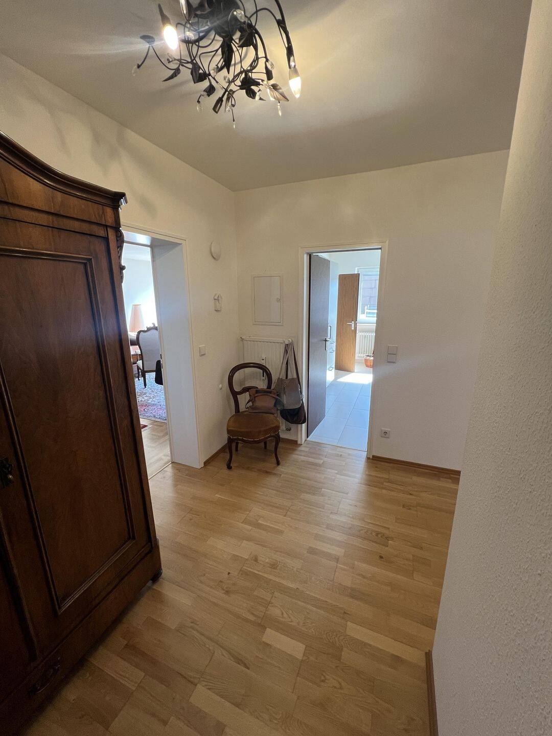 Renovierte Eigentumswohnung mit großer Dachterrasse in Dudweiler-Süd – Saarbrücken – Vorschaubild 2