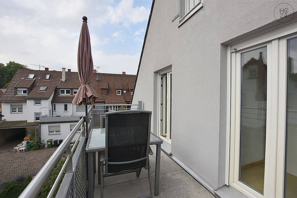 Schön möblierte Wohnung mit Balkon in Stuttgart Mühlhausen – Stuttgart – Vorschaubild 6