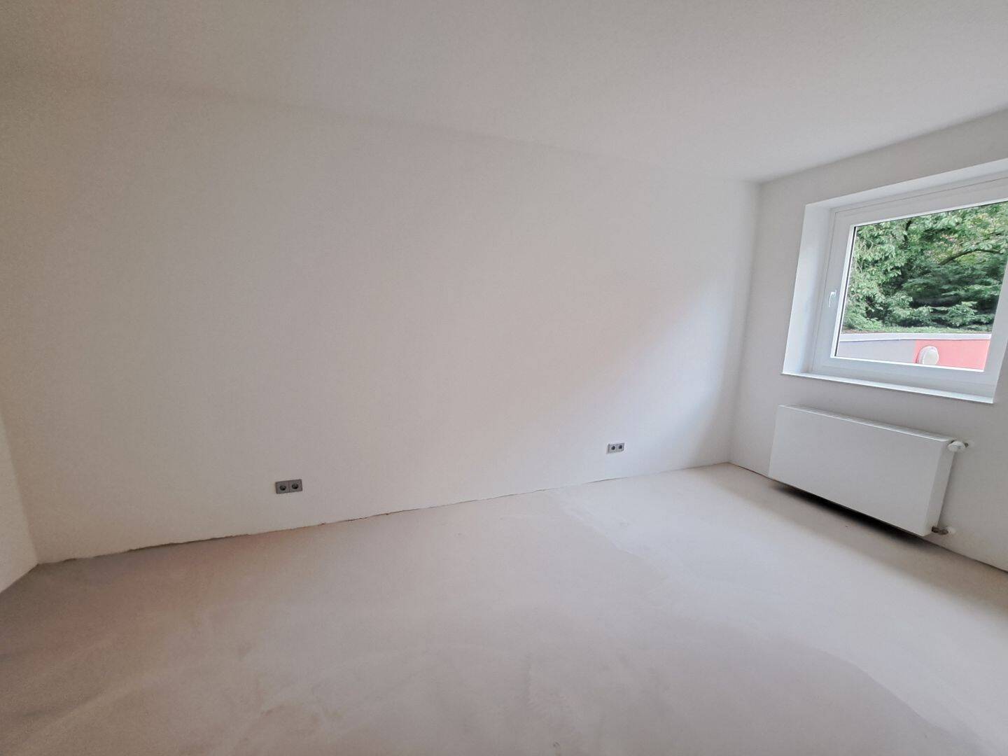 Frisch renovierte 2-Zimmer-Wohnung im Hochparterre in Bremerhaven-Lehe! – Bremerhaven – Vorschaubild 3