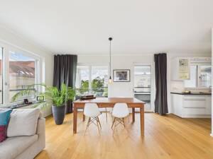 SITULI: Exklusives Indoor-Outdoor-Living in Schwabing mit Dachterrasse und Loggia – 80804 München – Vorschaubild 4