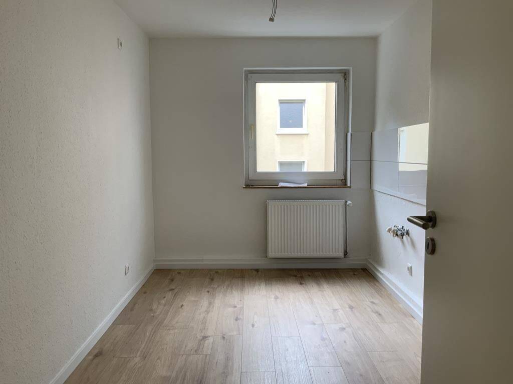 Charmante 3-Zimmer-Etagenwohnung in Gelsenkirchen Vielfältiges Wohnerlebnis auf 67,17 m² – Gelsenkirchen – Vorschaubild 8