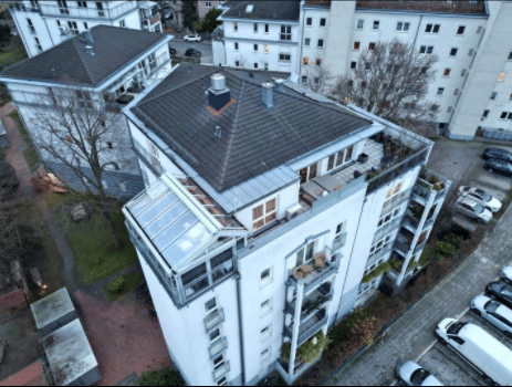 Lichtdurchflutete echte Penthousewohnung mit Panoramablick – Nürnberg – Vorschaubild 3