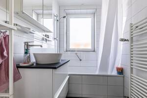 Wohnkomfort in Berg am Laim - hochwertig modernisierte 3-Zimmer-Wohnung – 81671 München – Vorschaubild 6
