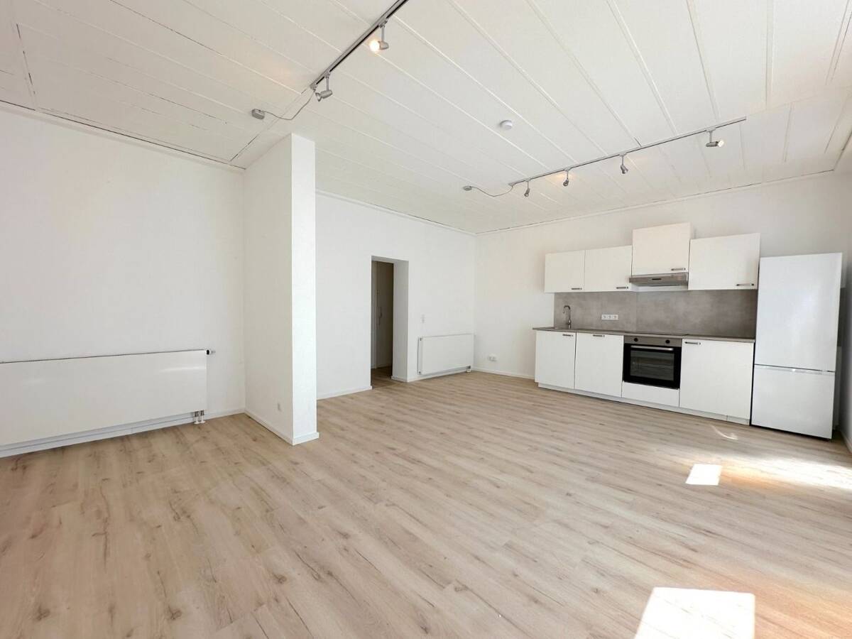 ?? Moderne frisch sanierte 2-Zi-Wohnung mit offener Wohnküche und neuer EBK - MA-Waldhof – 68305 Mannheim – Bild 1 von 9