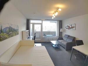 Freies Apartment auf dem Olympia-Einkaufszentrum, provisionsfrei von privat – 80993 München – Vorschaubild 9