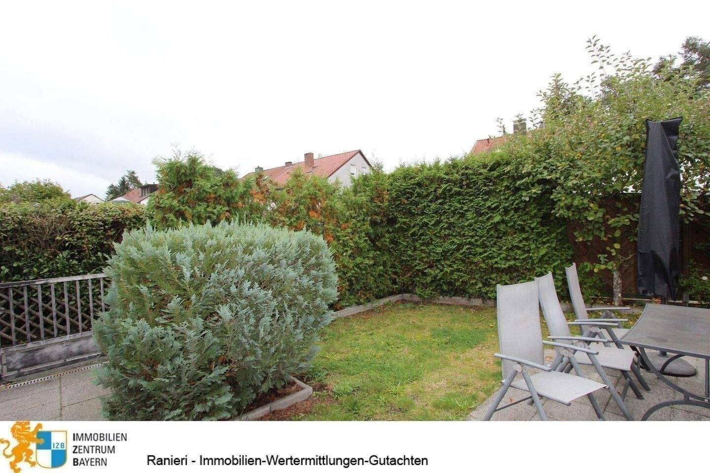 Gepflegtes Reiheneckhaus in Schwaig mit ausgebautem Studio inkl. Garage u.v.m. – Schwaig bei Nürnberg – Vorschaubild 7
