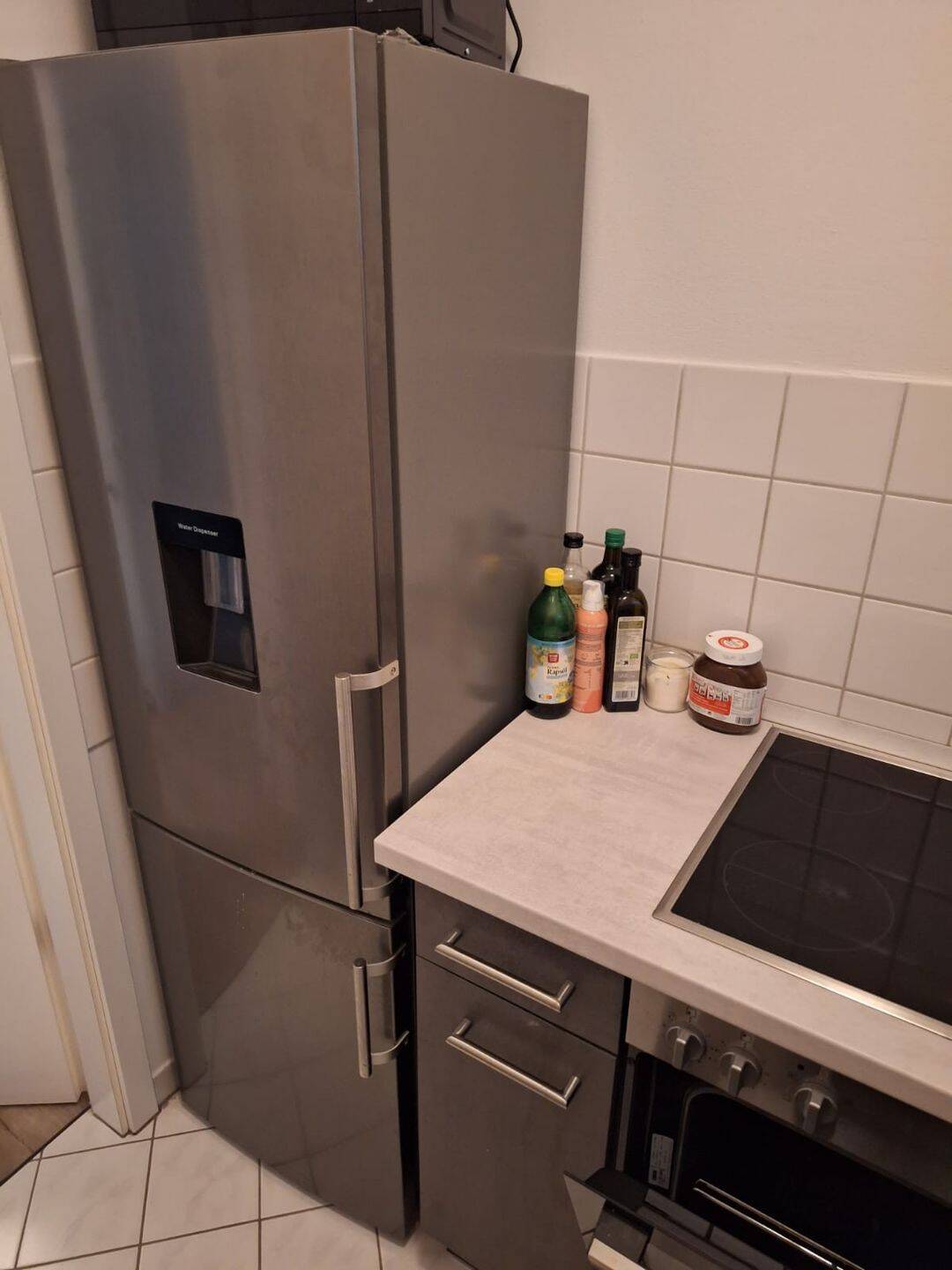 Frei ab 1.8. - EBK-Abkauf mögl / nur Wohnzi. straßenseitig / Stellplatz ! – Chemnitz – Vorschaubild 5
