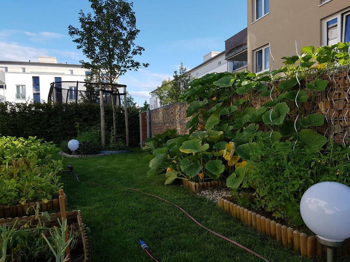 2,5 Zimmer Garten Wohnung im wiesbadener Künstlerviertel – 65197 Wiesbaden – Bild 1 von 9