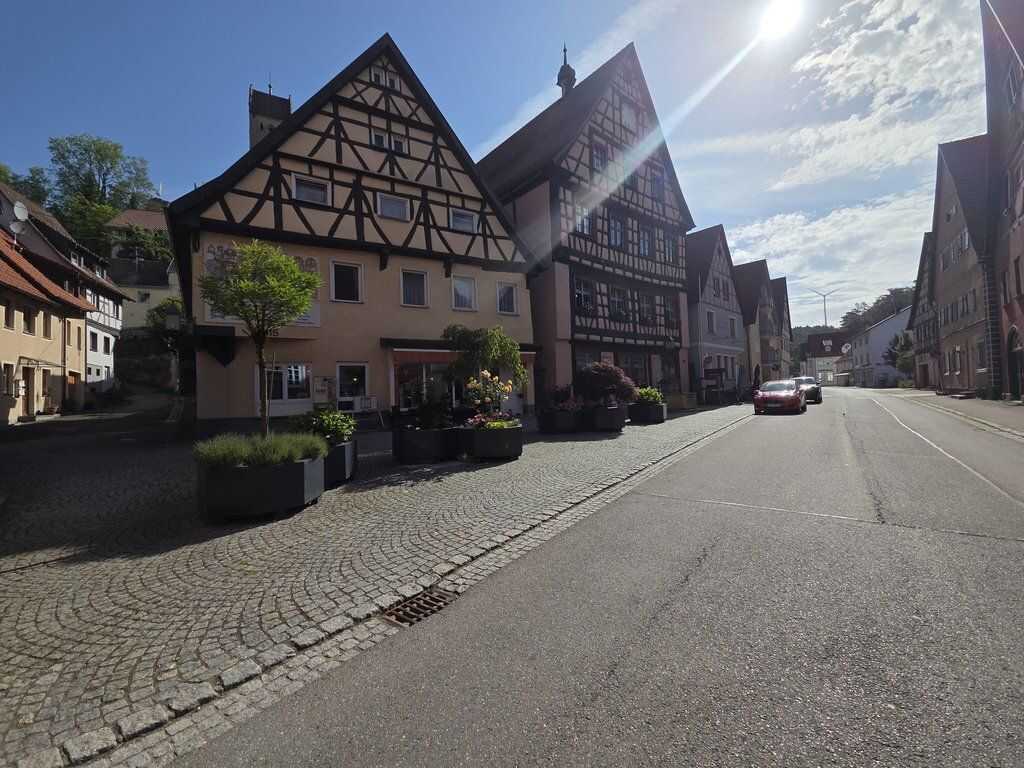 6-Familienhaus: Investieren ohne Sanierungsstau! – Veringenstadt – Vorschaubild 3