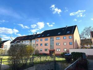 Gepflegte 3-Zimmer-Wohnung mit Loggia und Stellplatz in Mannheim-Neckarau!