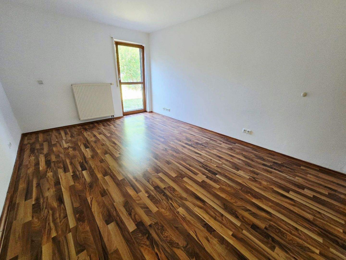 Tolle Lage -- 3 Zimmer Wohnung mit EBK - Terrasse - Garten in Nürnberg/Eibach – Nürnberg – Vorschaubild 3