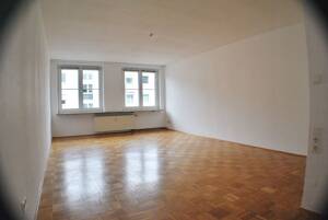 Wohnen im Herzen von Fürth - Große 1-Zimmer-Whg. mit Parkett und Einbauküchenzeile – 90762 Fürth – Vorschaubild 4