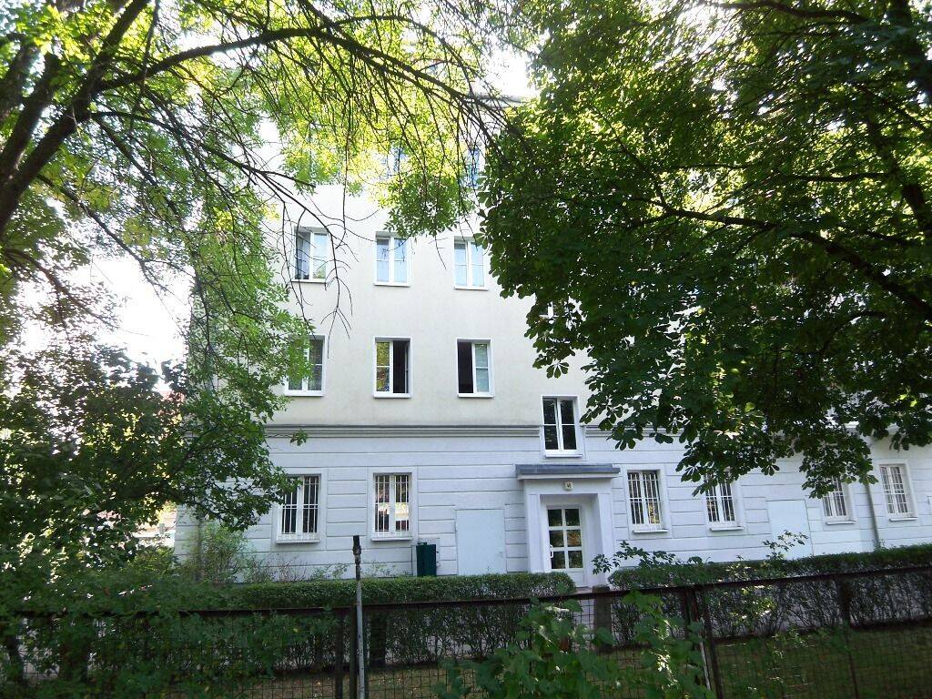 Bezugsfreie Wohnung, nahe der Königsheide ***Wannenbad***