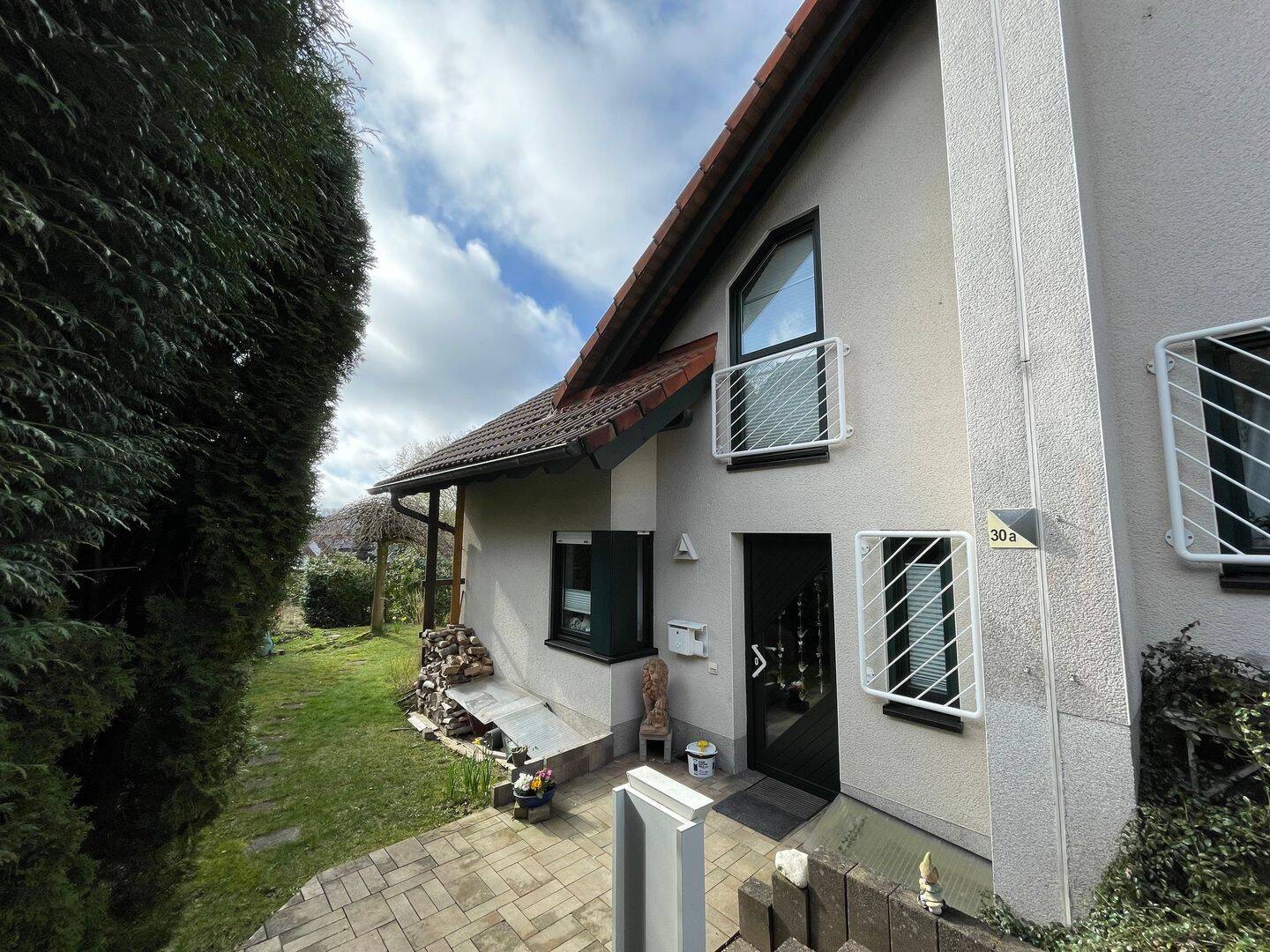 Charmante Doppelhaushälfte mit traumhaftem Garten in Bestlage im Lüdenscheider Süden – Lüdenscheid – Vorschaubild 6