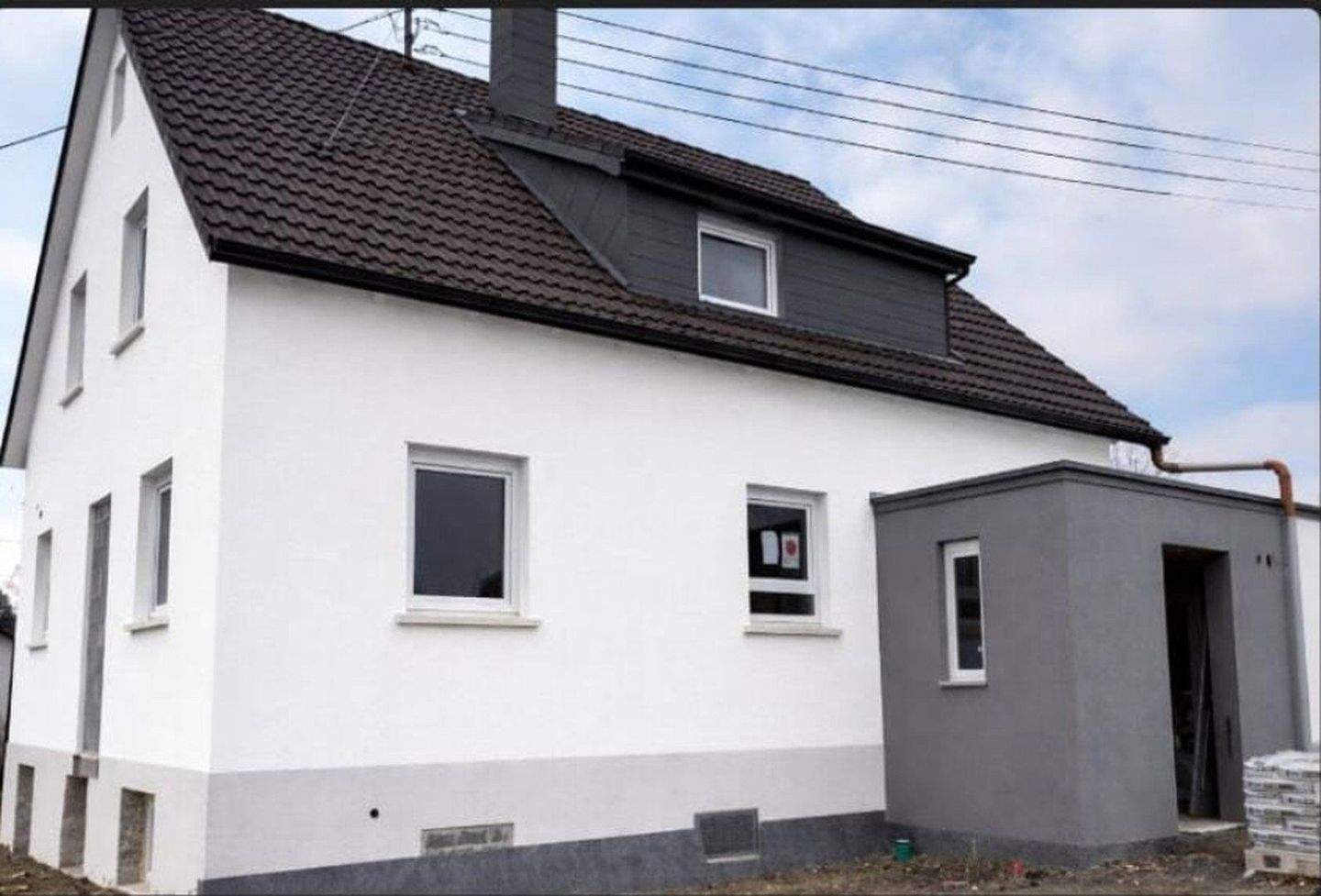 Kernsaniertes Haus mit Einliegerwohnung in Zimmern ob Rottweil – Zimmern ob Rottweil – Bild 1 von 9