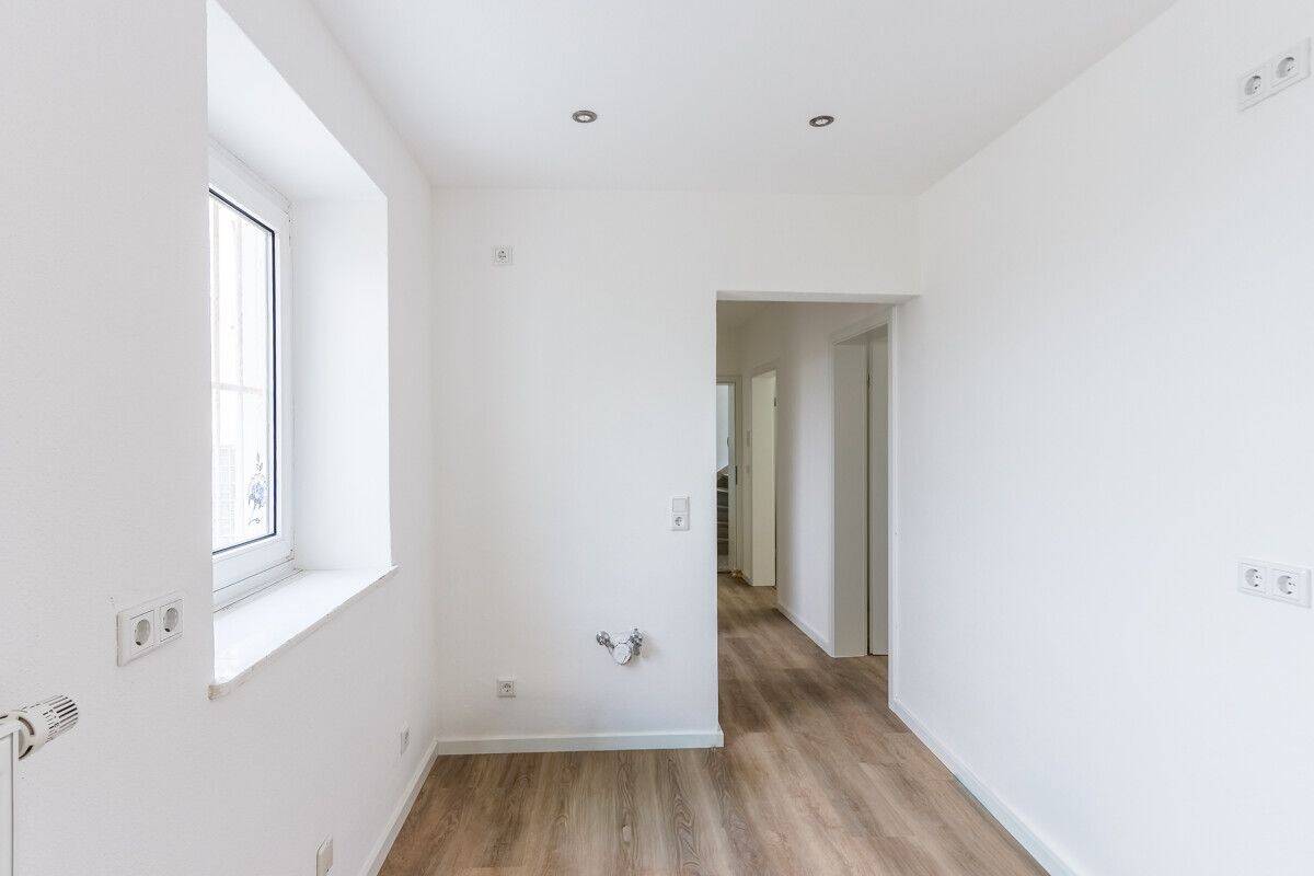 Kuschelige 3 Zimmer unweit der Fußgängerzone - Erstbezug nach Sanierung! – Ingolstadt – Vorschaubild 3