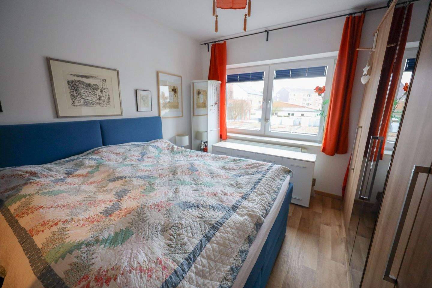 Repräsentative Etagenwohnung mit Balkon und Stellplatz – Lübeck – Vorschaubild 4