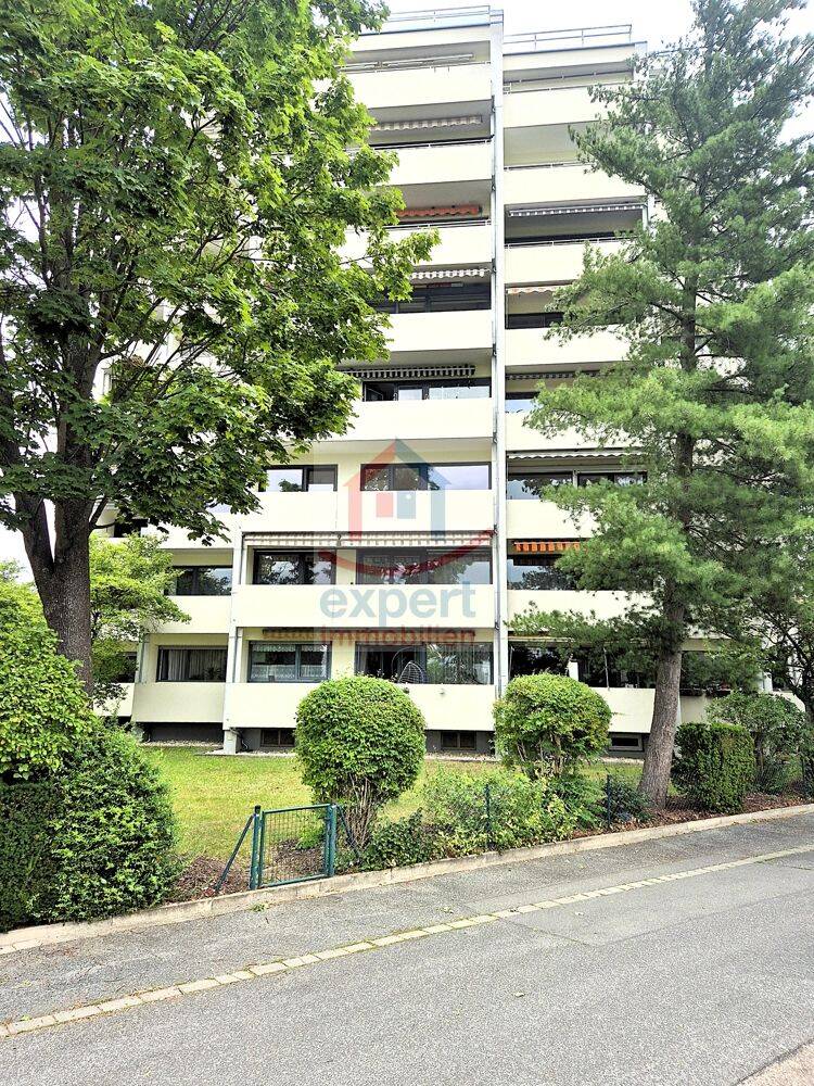 Bezugsfreie helle gepflegte 2 Zi. Wohnung in Großgründlach
