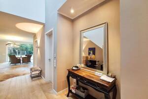 Imposante Architektenvilla in bevorzugter Wohnlage von St. Jürgen, fußläufig zu Wakenitz und UKSH! – 23562 Lübeck – Vorschaubild 5
