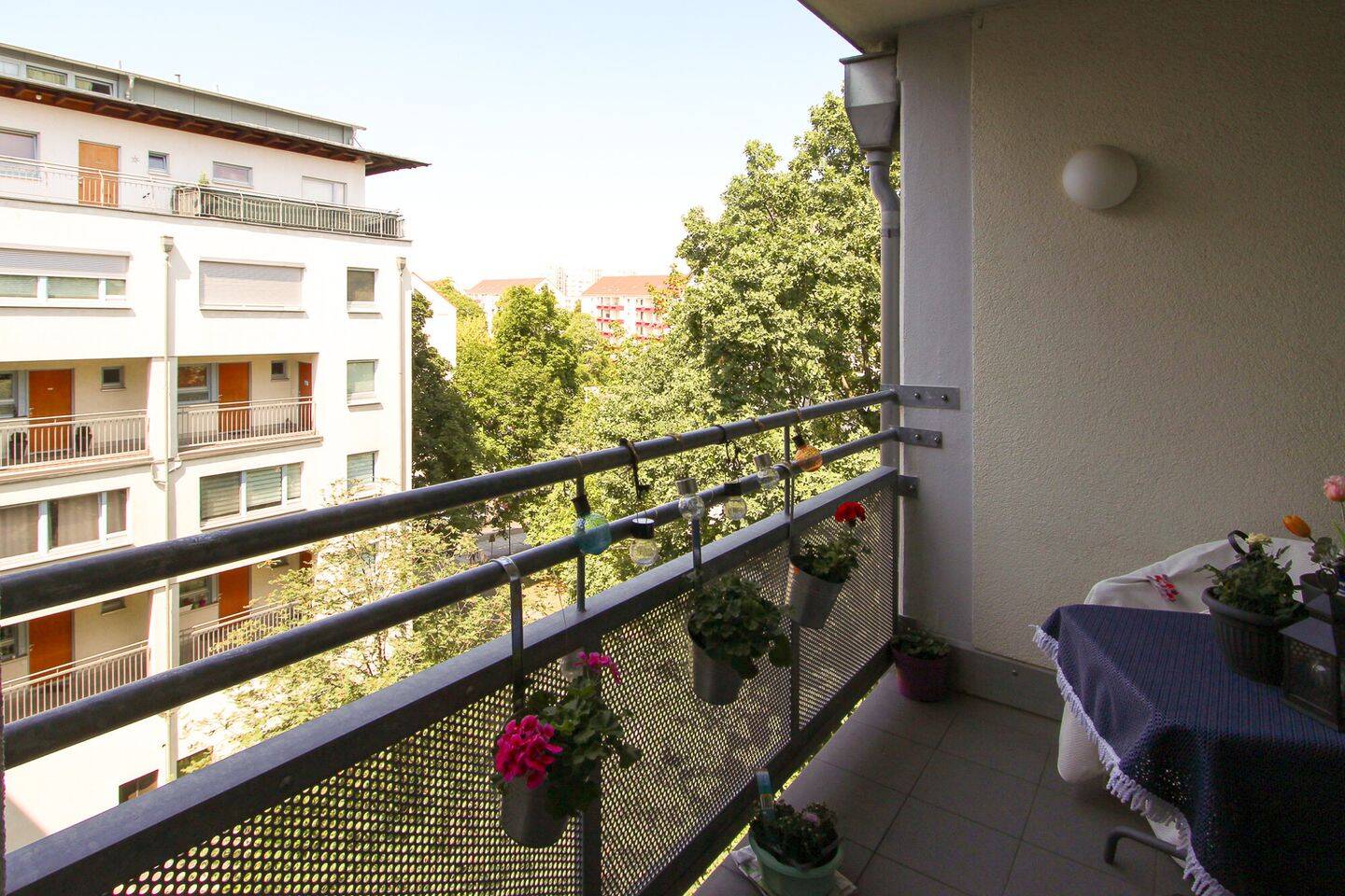 Vermietete 2-Zimmer-Wohnung mit Potenzial – Dresden – Vorschaubild 5