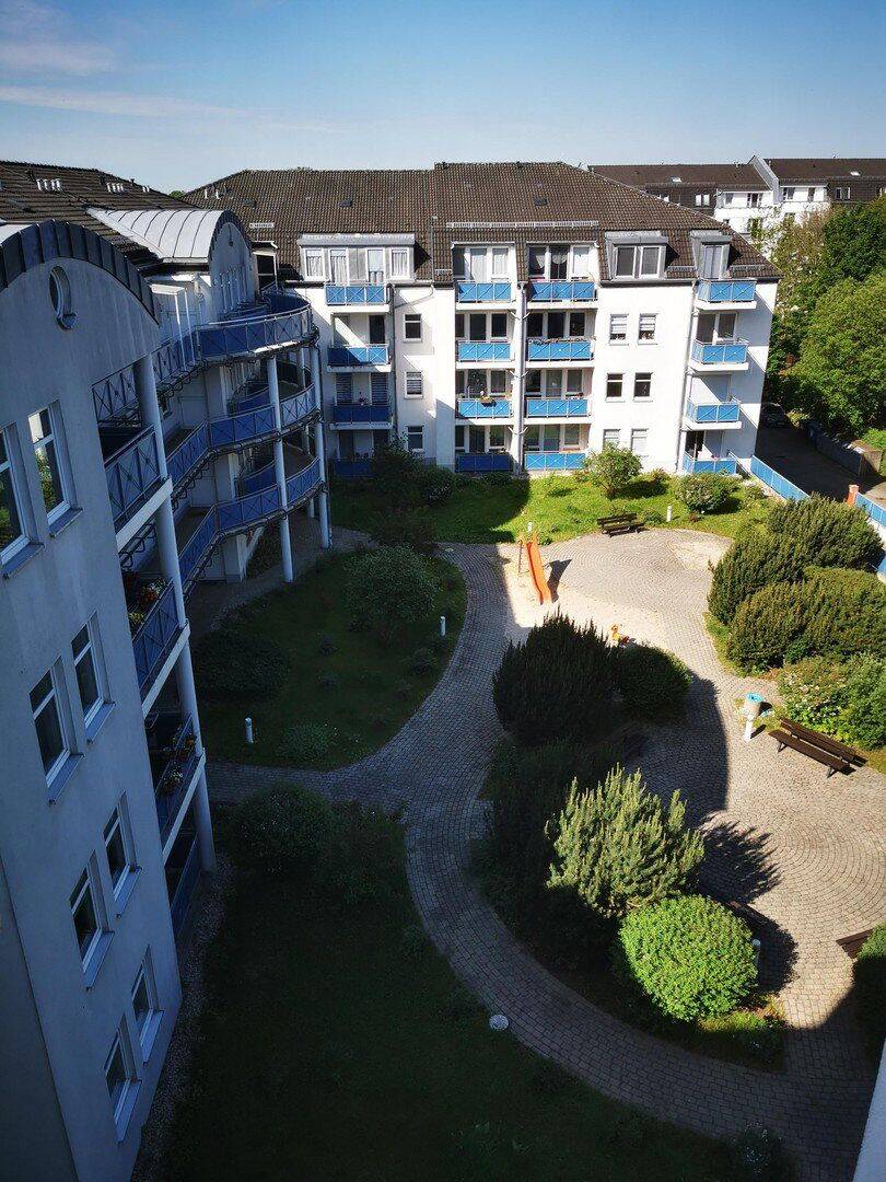 Moderne 3-Zimmer-Wohnung mit neuer Einbauküche, Loggia & Tiefgaragenstellplatz in Schlosschemnitz – Chemnitz – Vorschaubild 6