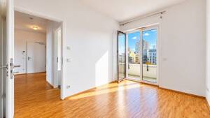 Wohnen über den Dächern - Dreieinhalb-Zimmer-Wohnung mit Terrasse und Balkon – 60326 Frankfurt am Main – Vorschaubild 4