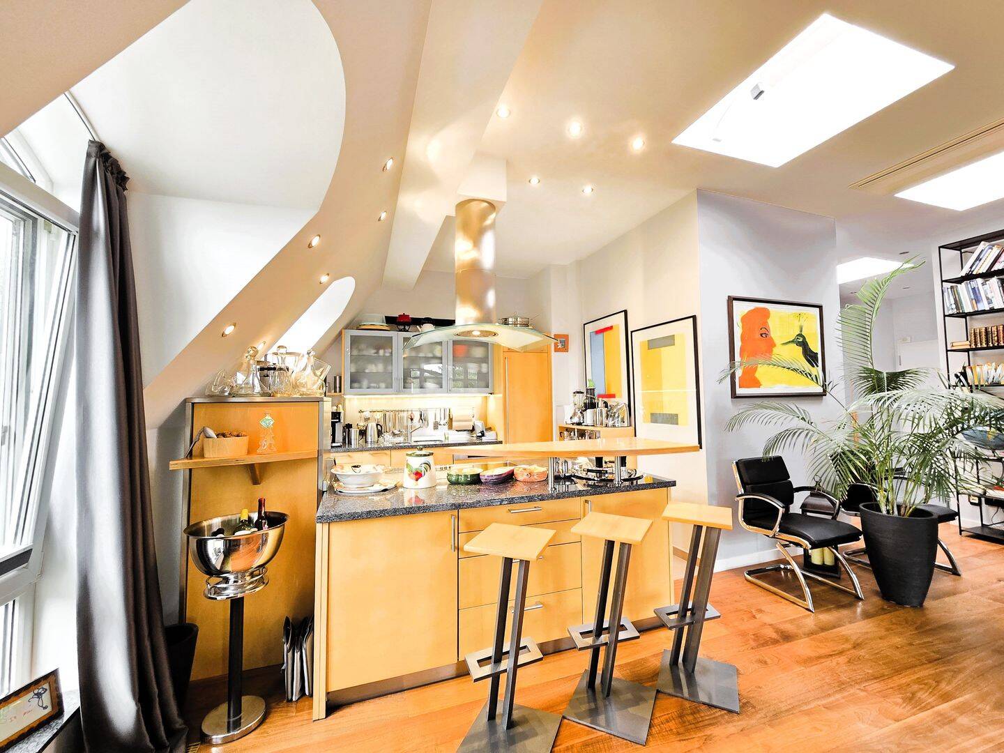 Exklusive Dachgeschosswohnung mit Loft-Charakter und Dachterrasse in Berlin-Grunewald – Berlin – Vorschaubild 5