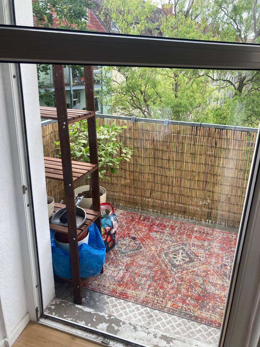 Schöne 3 Zimmerwohnung in ruhiger Lage mit Balkon ins Grüne – Rostock – Vorschaubild 2