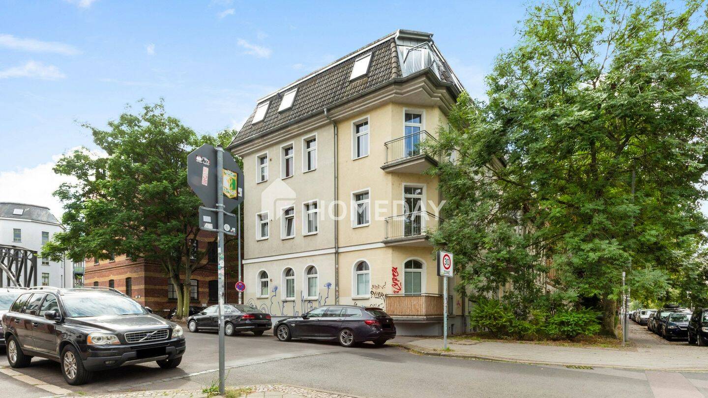 Charmante 2-Zimmer-Wohnung mit zwei Balkonen und TG in begehrter Lage von Leipzig-Plagwitz – Leipzig – Vorschaubild 3