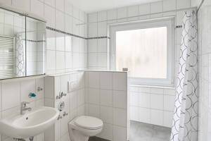 Helle 3-Zimmer-Wohnung in Wiesbaden-Nordenstadt mit Balkon und zwei Außenstellplätzen – 65205 Wiesbaden – Vorschaubild 6