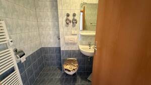 DG- Balkon - Laminat - offene Küche mit EBK !! – 9131 Chemnitz – Vorschaubild 9