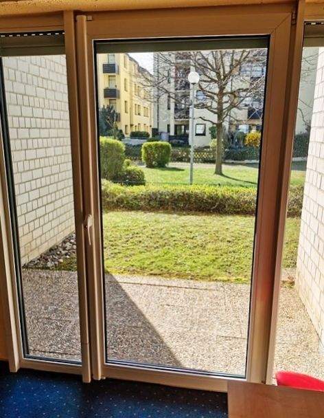 *Rendite trifft Komfort: Gepflegtes Apartment in einer Hotelanlage als wertstabile Kapitalanlage* – Bonn – Bild 1 von 9
