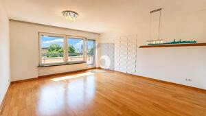 WOHLFÜHLEN MIT BALKON & TIEFGARAGE – 22089 Hamburg – Vorschaubild 2