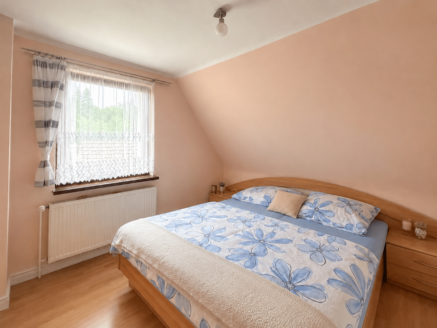 Gemütliches Einfamilienhaus mit großem Gartenglück – Bremen – Vorschaubild 9