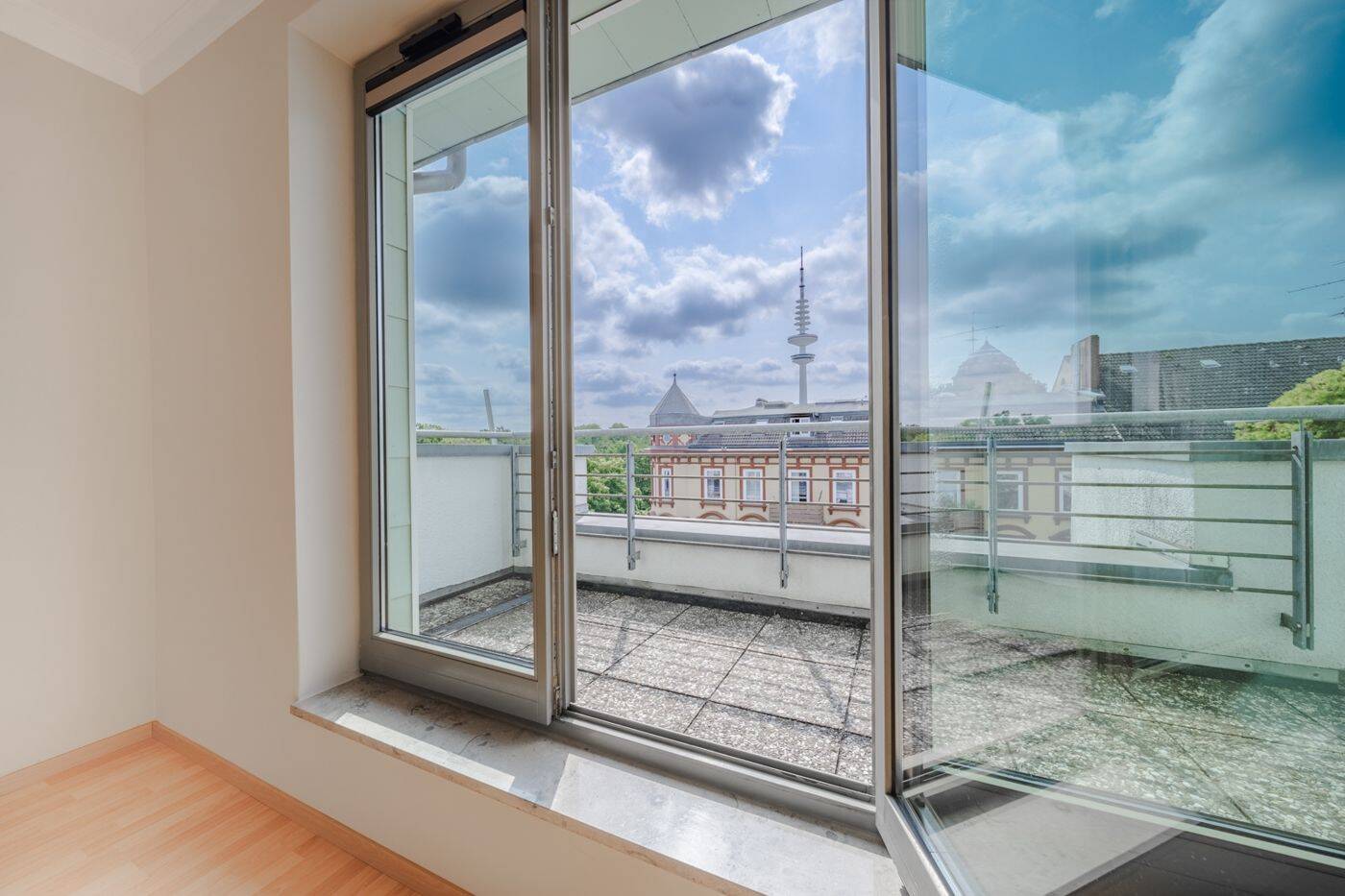 Über den Dächern Hamburgs wohnen - Penthouse mit Weitblick – Hamburg – Vorschaubild 8