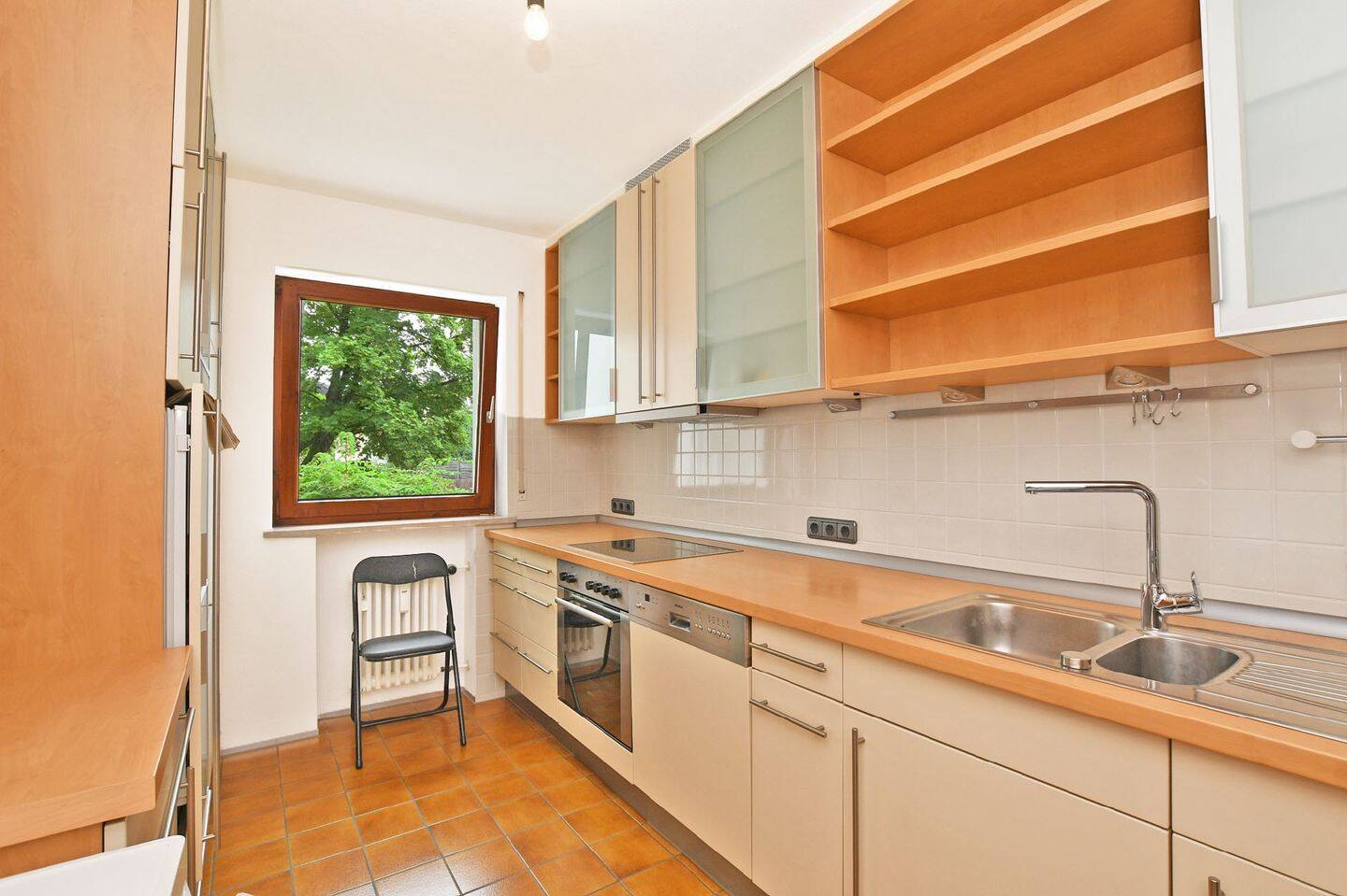 AIGNER - Großzügige 3-Zimmer-Wohnung im Hochparterre in Solln! – München – Vorschaubild 5