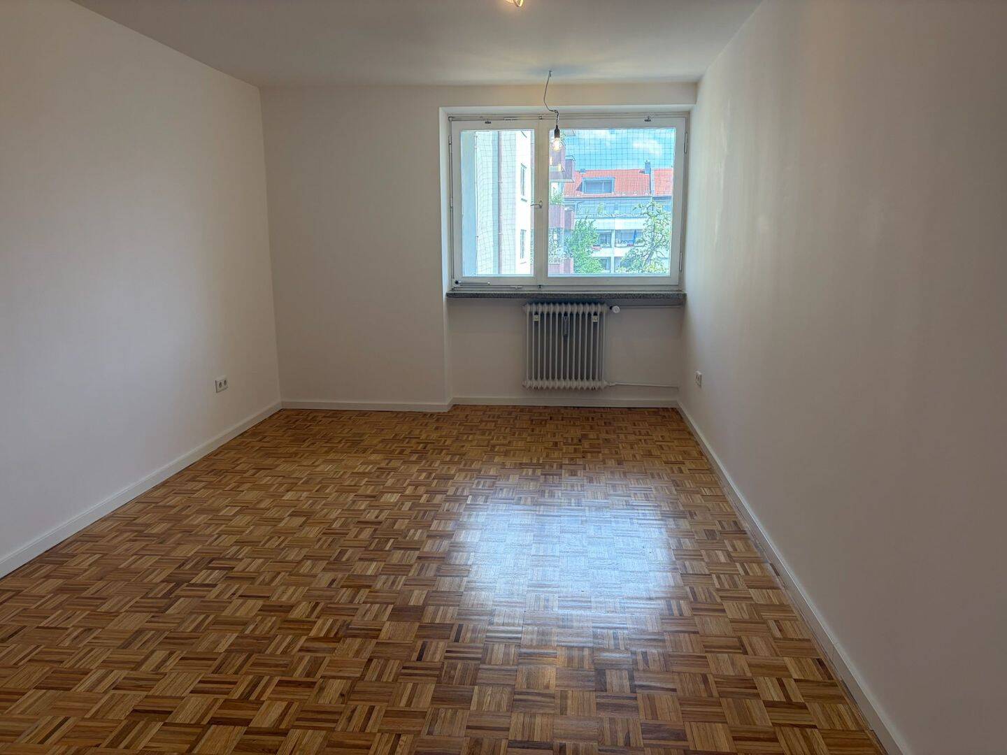 Komplett sanierte 2-Zimmer-Wohnung in Schwabing-West — Erstbezug mit Balkon & Aufzug – München – Vorschaubild 8