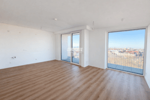 antaris Immobilien GmbH ** 4-Raum-Wohnung mit Weitblick & Einbauküche ** – 99084 Erfurt – Vorschaubild 3