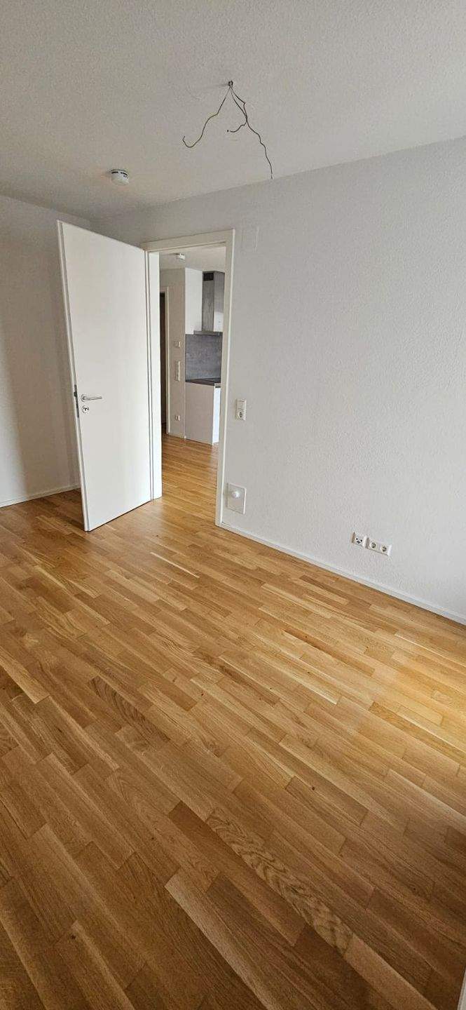 Gemütliche 2-Zimmer-Wohnung mit EBK in Pforzheim Weststadt ! – Pforzheim – Vorschaubild 4
