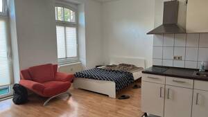 schöne Wohnung mit Balkon hofseitig nahe der UNI – 99085 Erfurt – Vorschaubild 9