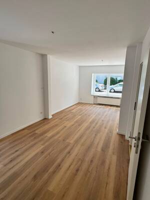 - frisch sanierte Wohnung mit moderner Ausstattung in Essen-Burgaltendorf - – 45289 Essen – Vorschaubild 2