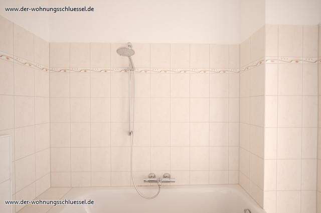 SCHÖNE 3-RAUMWOHNUNG MIT BALKON IN RUHIGER SEITENLAGE! – Chemnitz – Vorschaubild 4