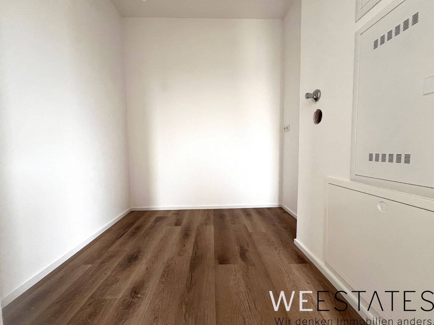 Modernes Penthouse mit besonderem Grundriss & hochwertiger Küche – Düsseldorf – Vorschaubild 7